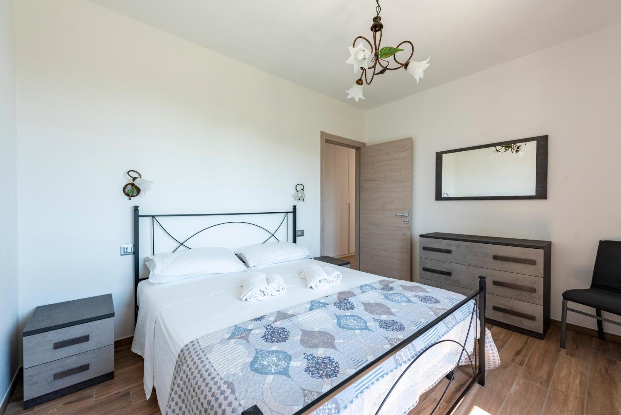Joivy Villa Guanna - Charming Flat With Garden Bracco ภายนอก รูปภาพ